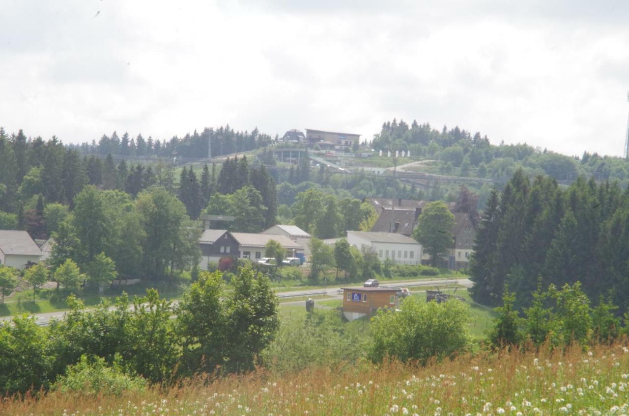 Ferienwohnung Das gelbe Haus 1 Winterberg Exterior foto