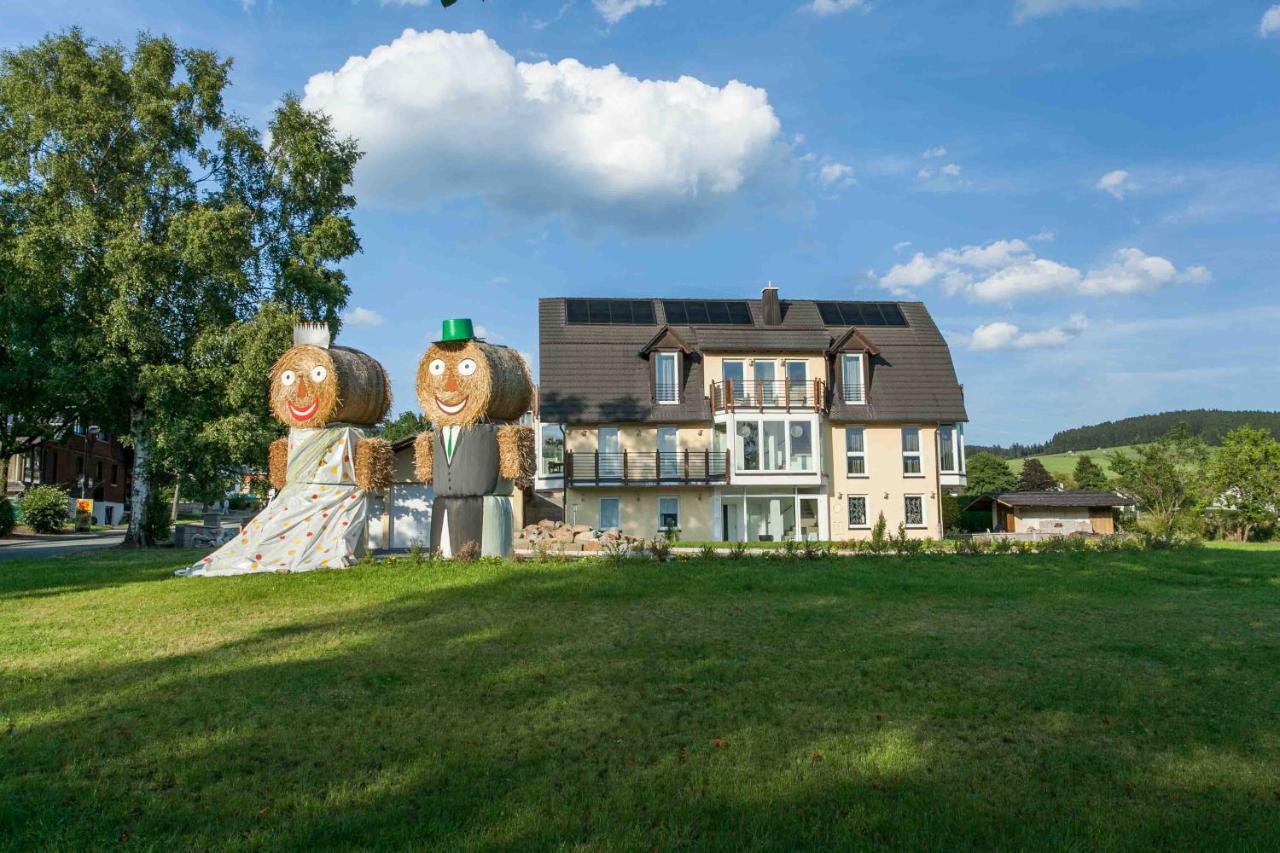 Ferienwohnung Das gelbe Haus 1 Winterberg Exterior foto